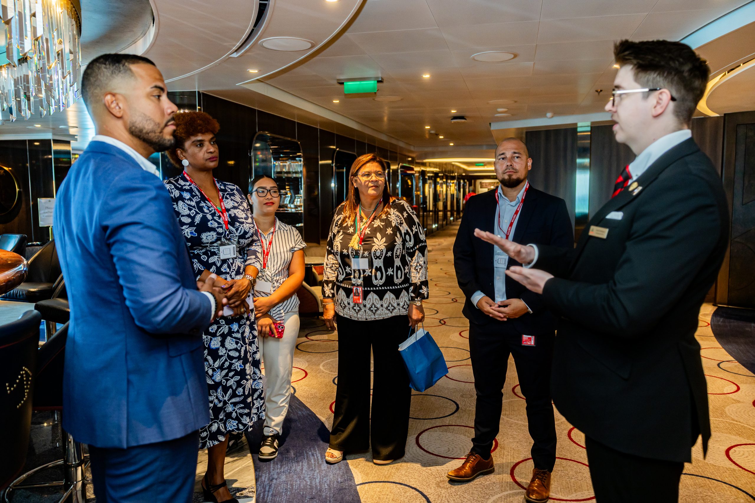 Ata First Call Queen Anne 34 1 Scaled