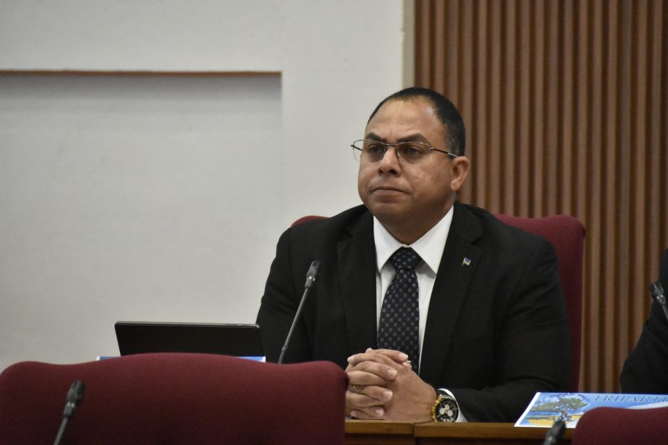 Di Dimp Te Censo Ineficiencia Di Gobierno Ta Castiga E Ciudadanonan Corecto