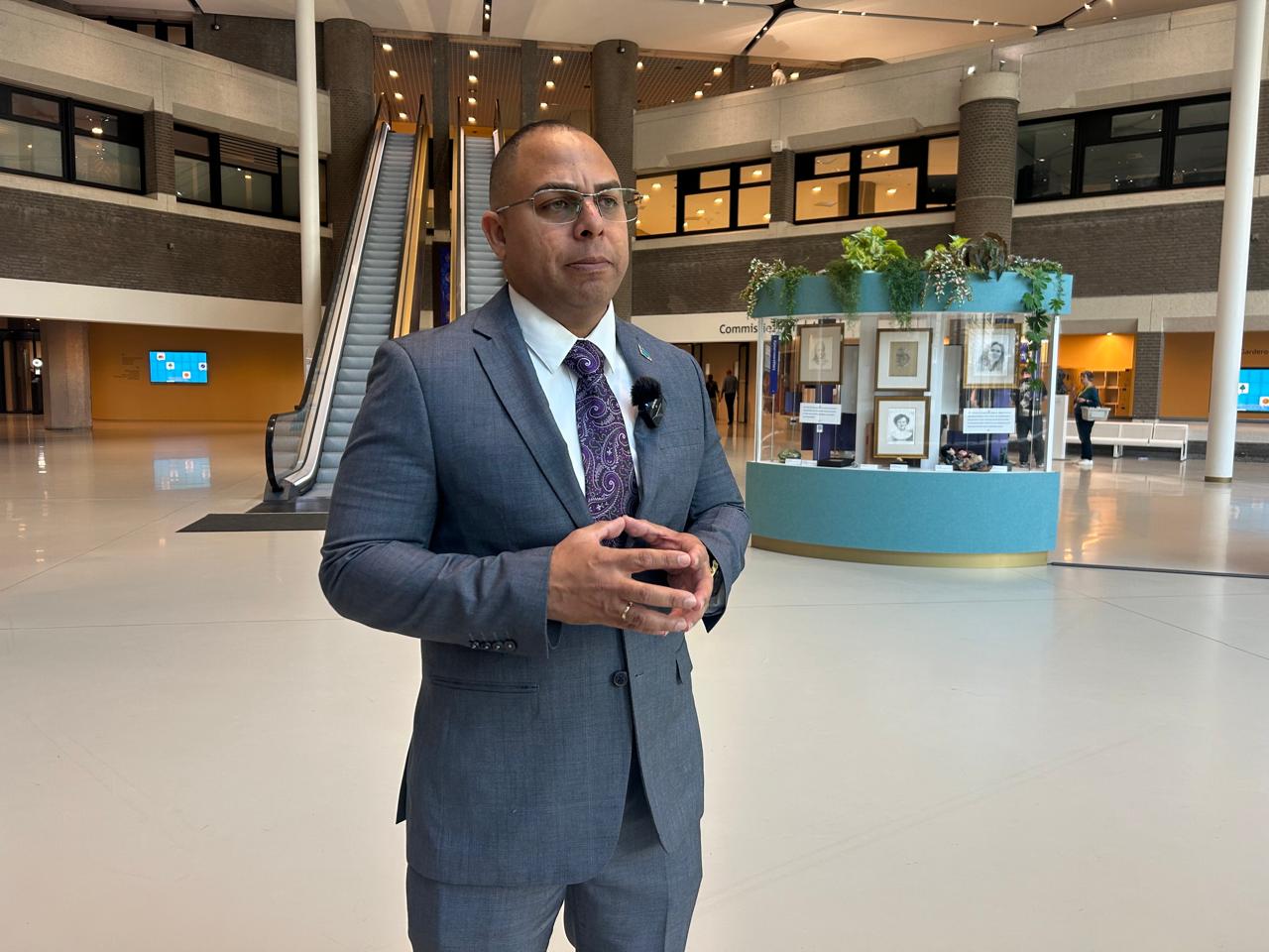 Pieters Challenges HOFA on constitutional grounds in the Hague