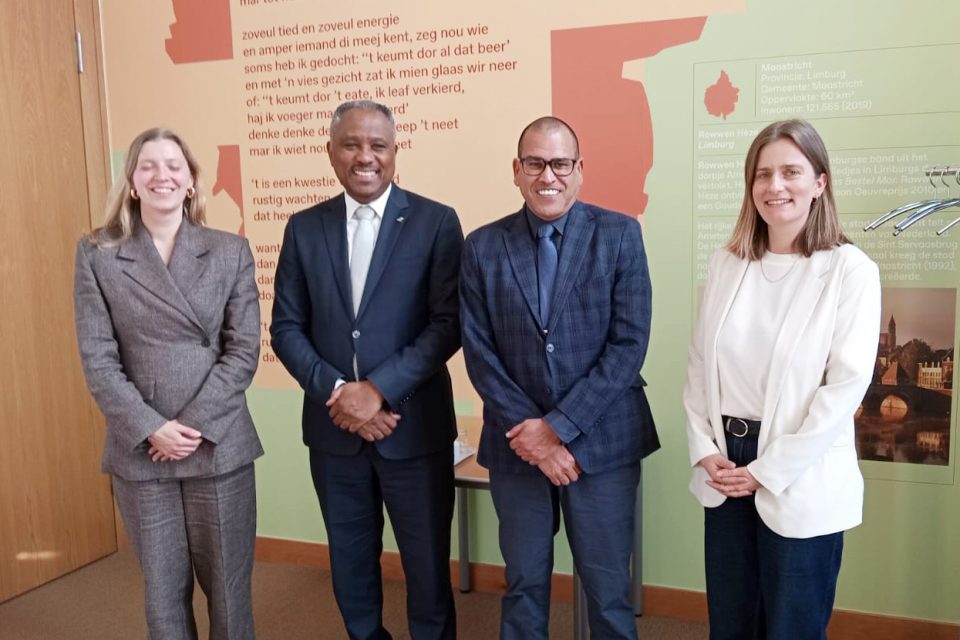 Unops Beleidsmedewerksters