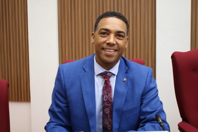 Hendrik Tevreden: Government is letting sports project die