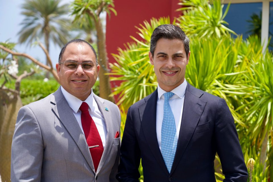 Lider Di Fraccion Di Ppa Eduard Pieters Ta Enfatisa Diversificacion Economico Den Reunion Cu Prome Minister Rob Jetten