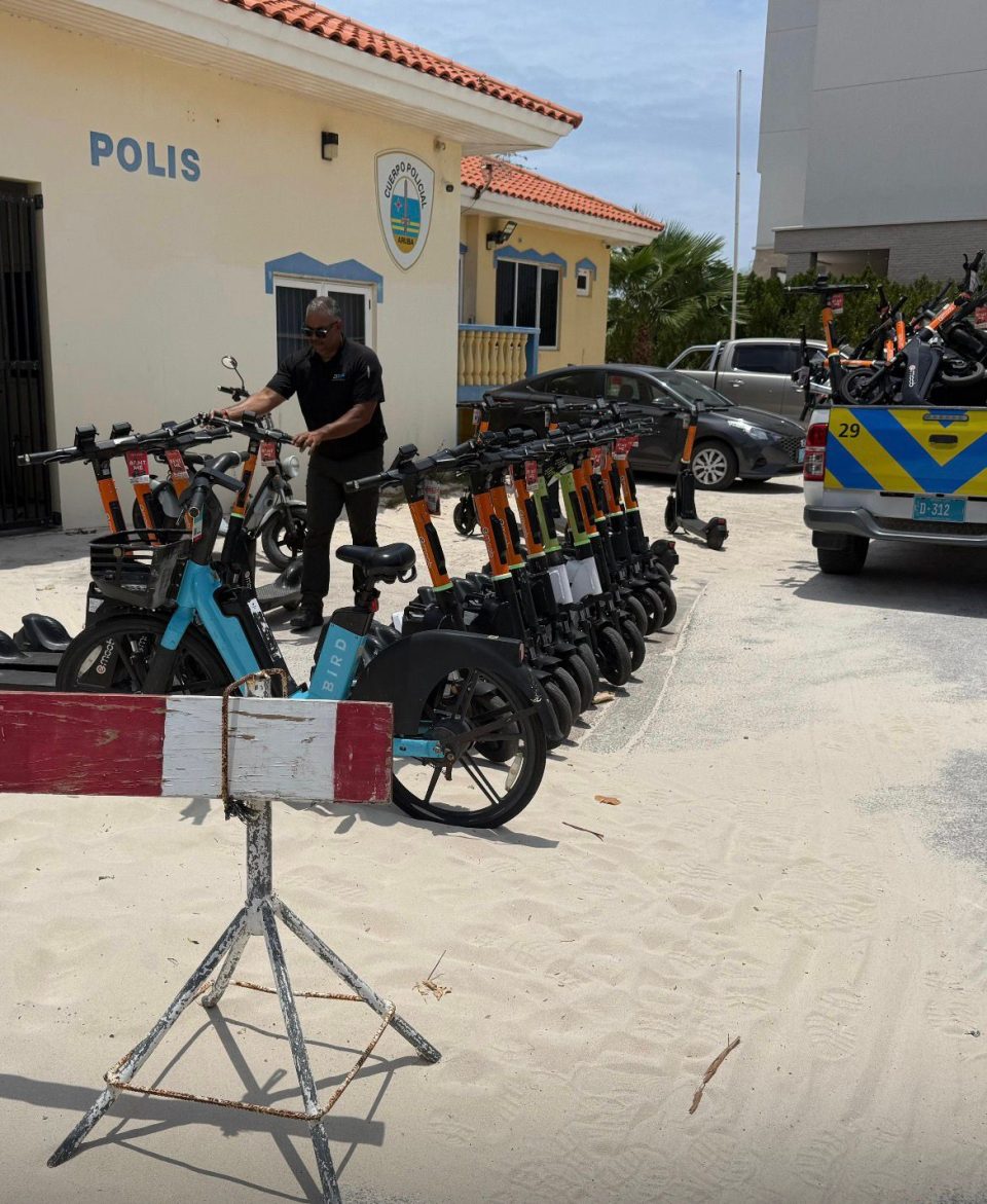 Government Must Return All Scooters To The Companies 2