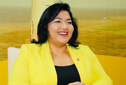Xiomara Maduro 3
