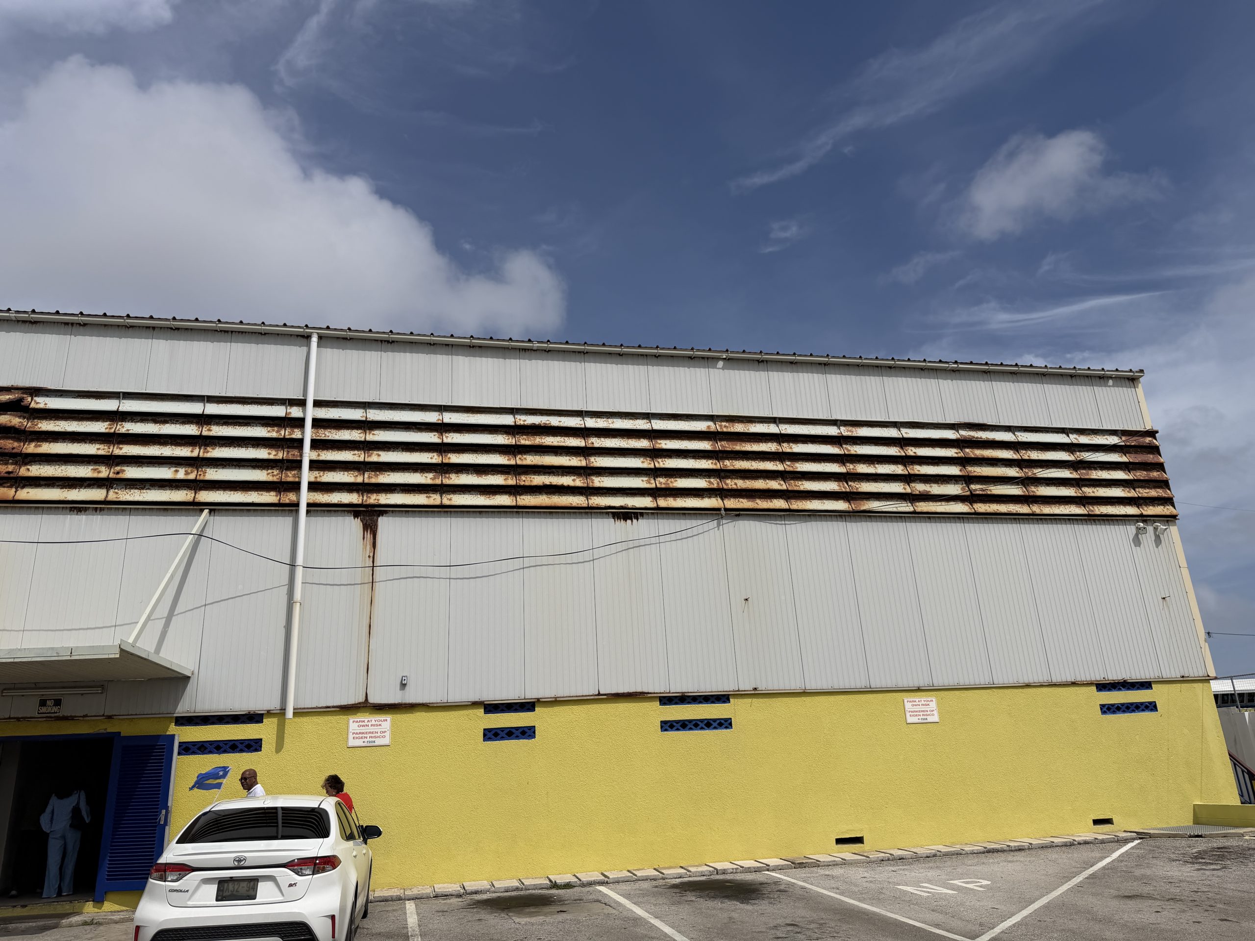 Curaçao Sports Center (Sdk): In Very Bad Condition And Must Be Repaired 160 Img 2146 Scaled