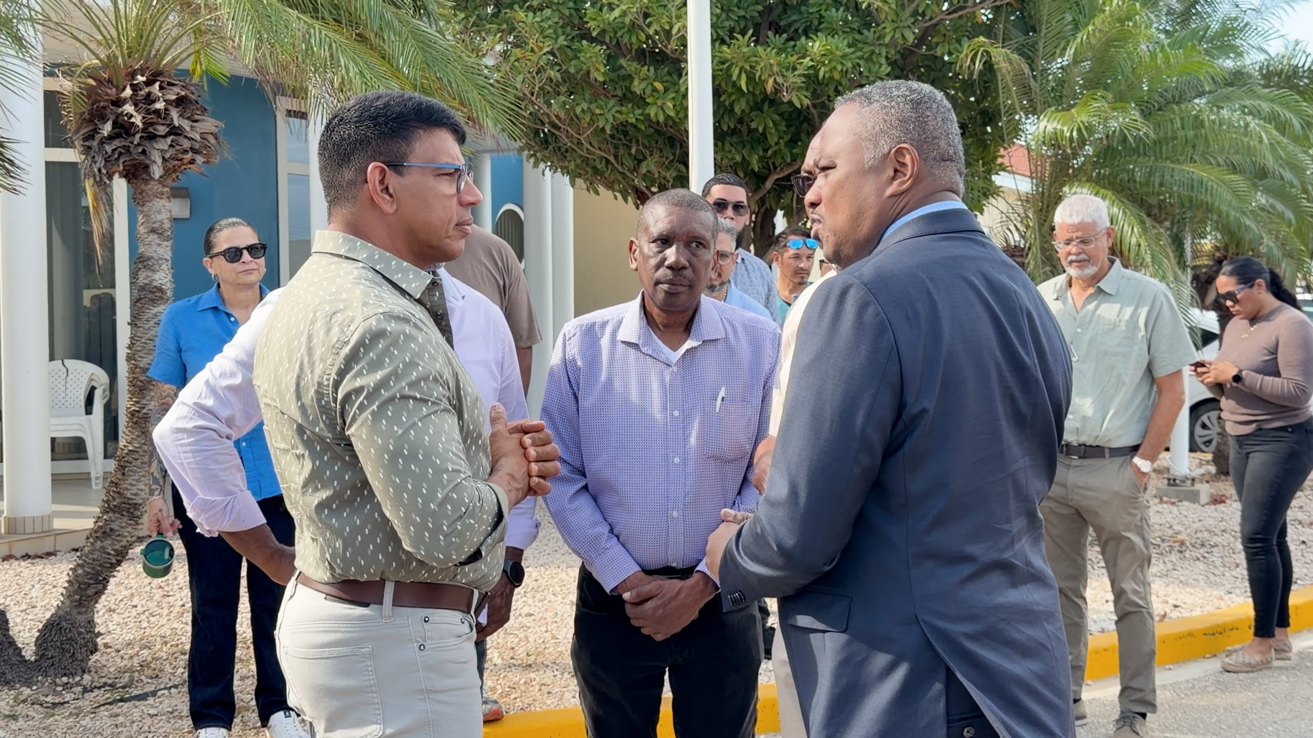 Minister Dowers Tin Comprension Pa Situacion Den Kpa Y Recherche 160 Minjus Na Walk Out Recherche 1 Scaled