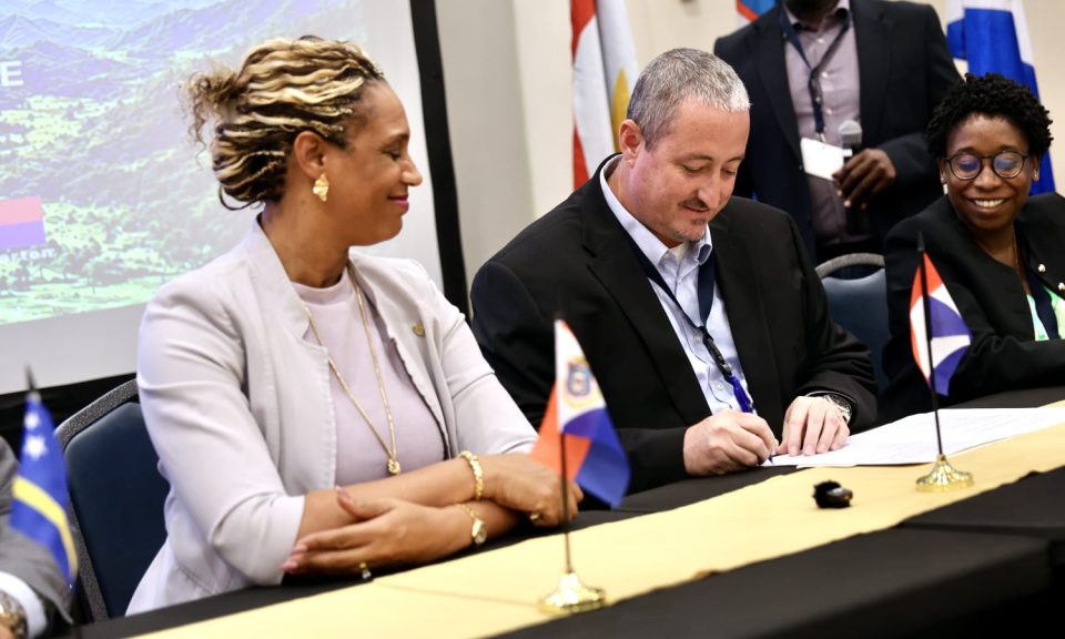 Minteatt Alfa Conf Minister Teatt Comm Saba And Comm Statia