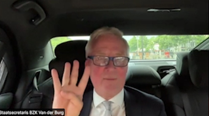 Staatsecretaris Na Den Haag