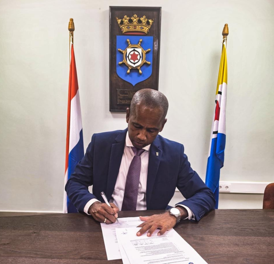 Boneiru I Hulanda Ta Rekonfirma Akuerdo Pa Maneho Di Desperdisio Duradero Foto