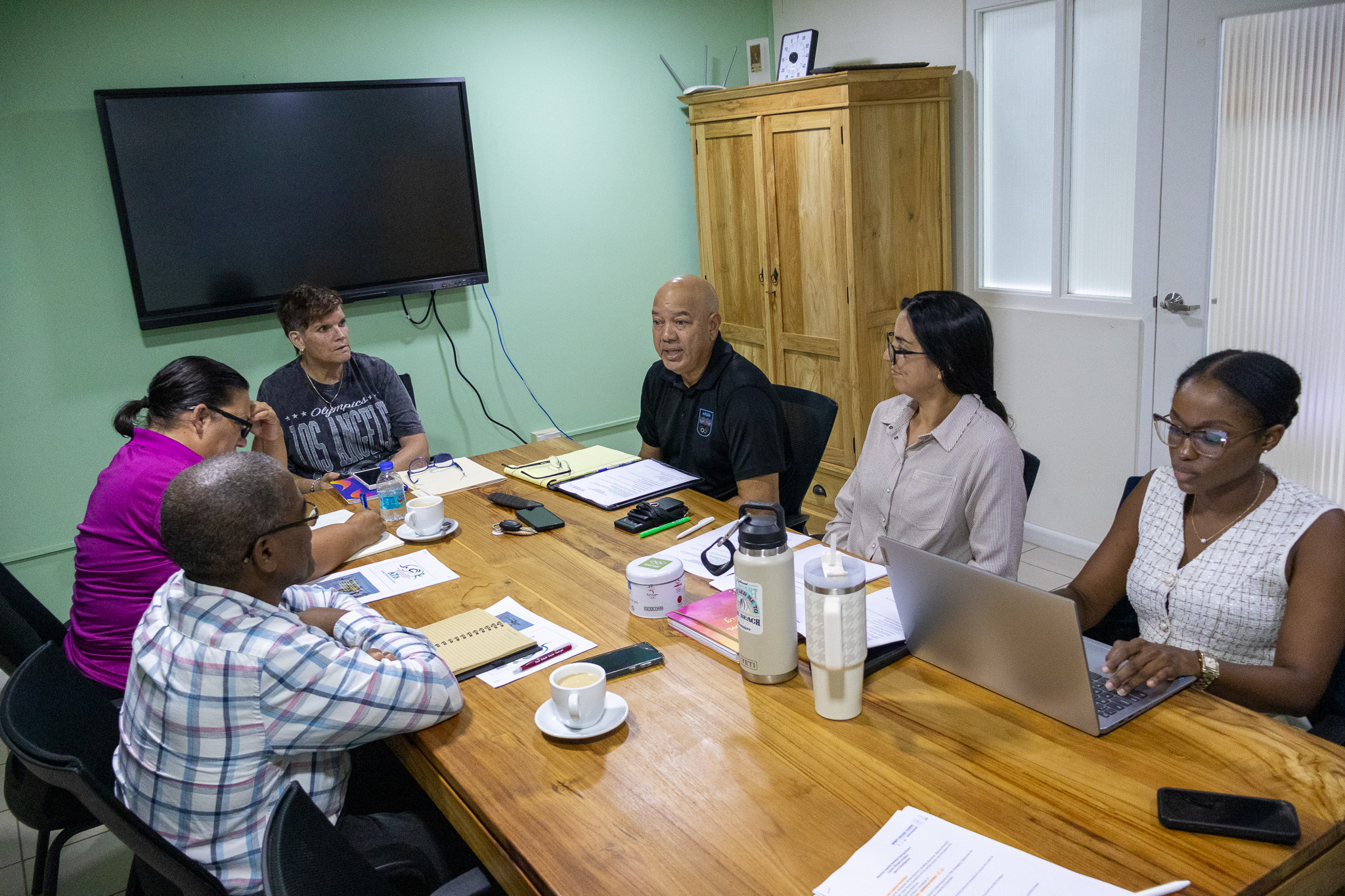 Reunión Con La Aruba Triathlon Association En El Marco Del &Quot;Capacity Building Training 3&Quot; 162 A Reuni Cu Aruba Triathlon Association Den Cuadro Di Capacity Building Training 3 6