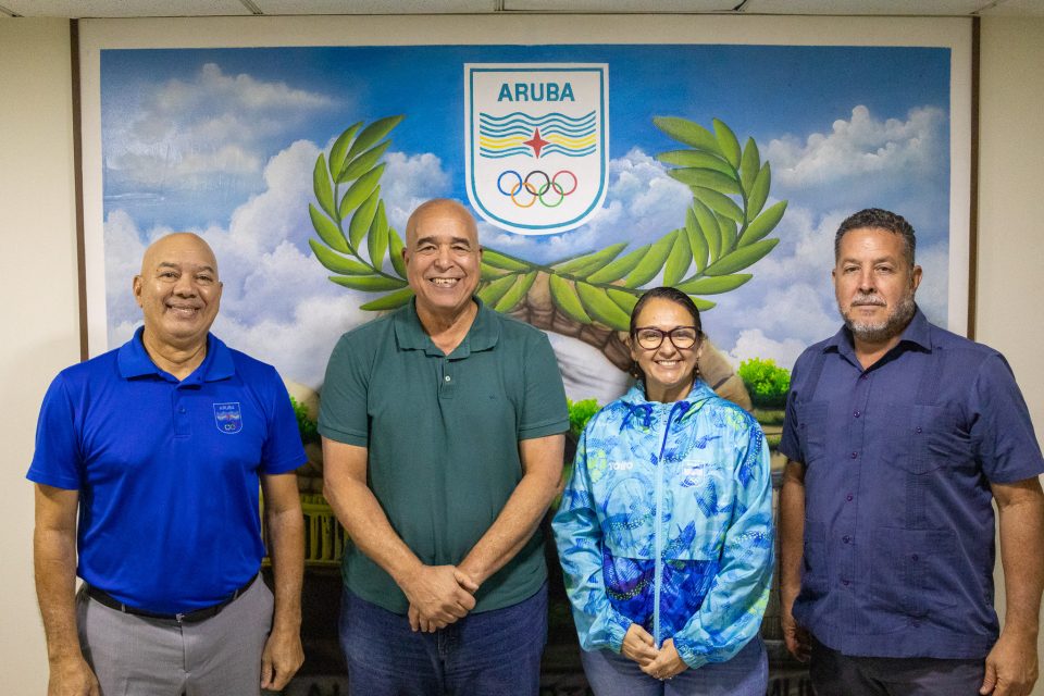 Coa A Reuni Cu Miembronan Di Directiva Di Aruba Basketball Bond 5