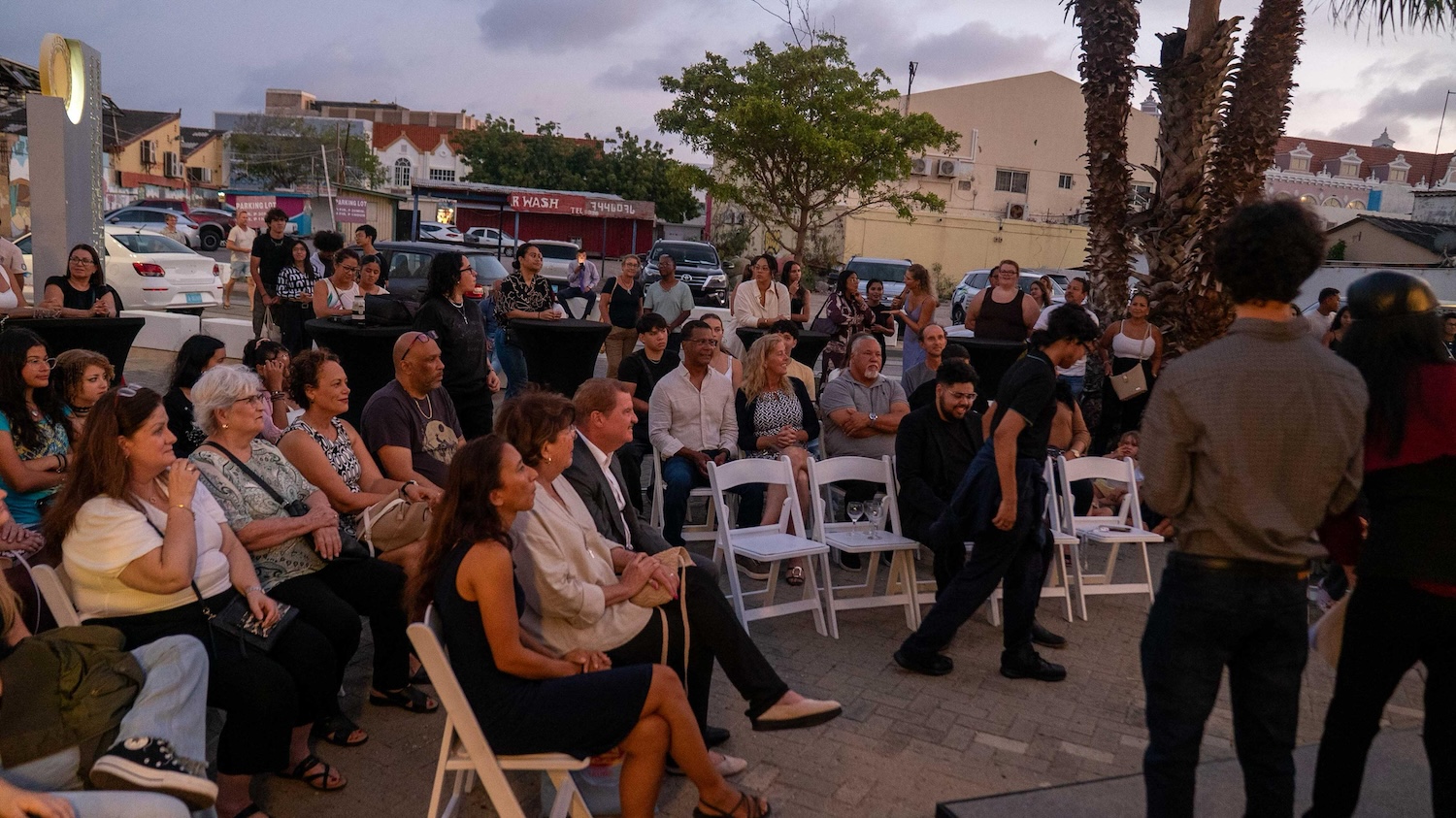 Prome Minister Mike Eman Ta Celebra Creatividad Y Talento Local 168 Daa Mana 24