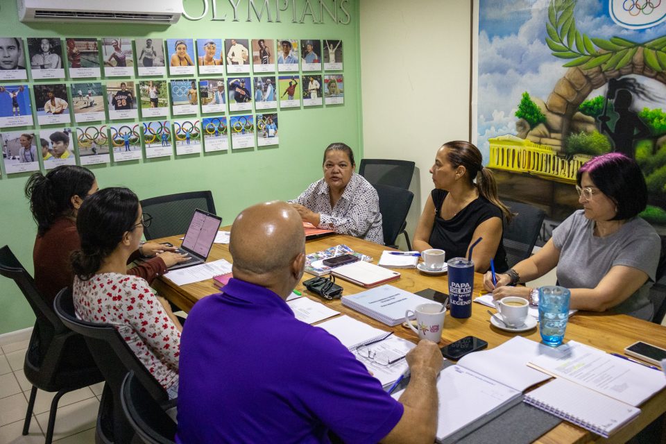 Federacion Di Volleyball Ta Reuni Cu Coa Den Cuadro Di Plan Strategico 6