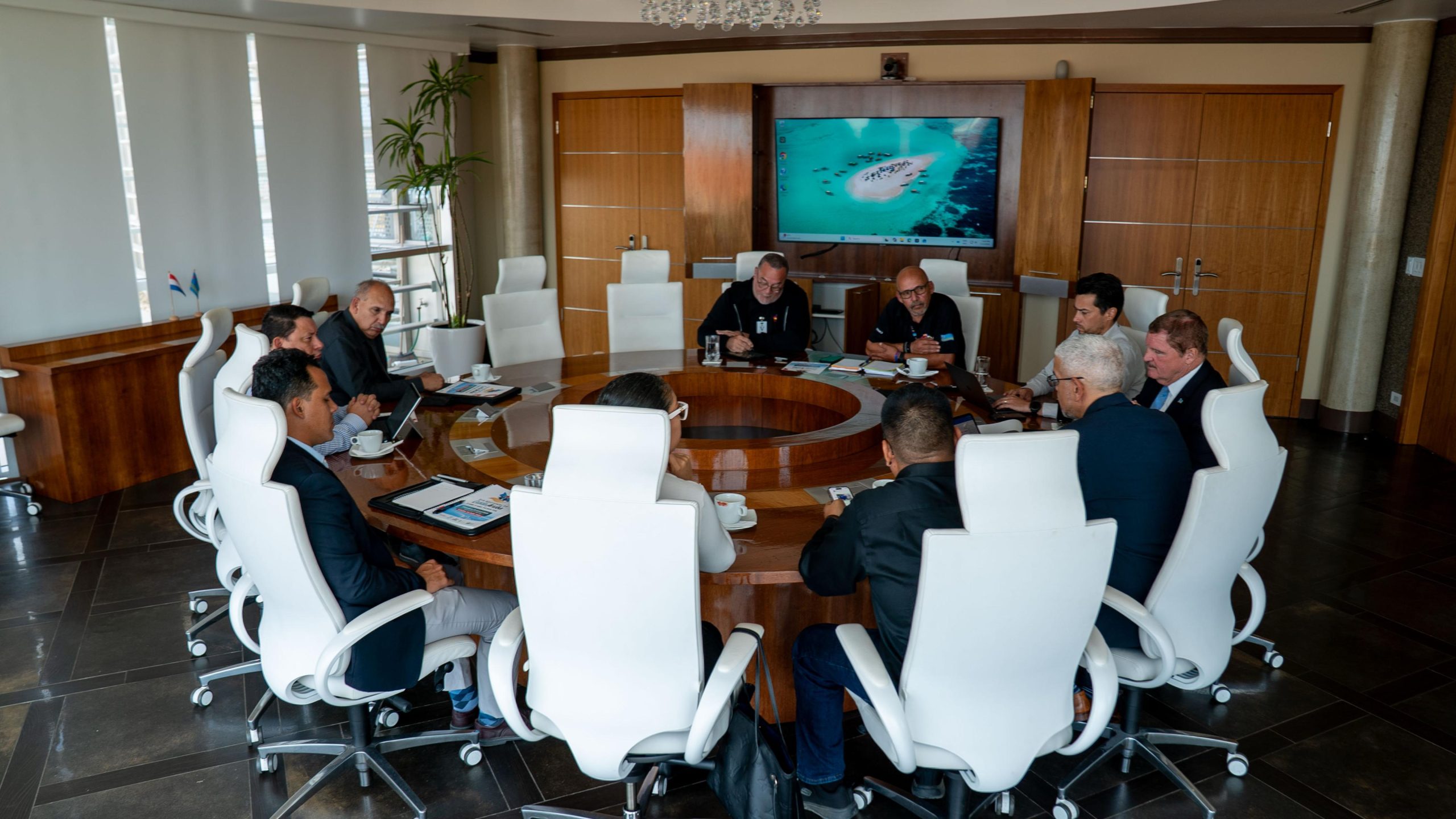 Más Organizaciones Se Unen Para Preparar El “Día Nacional Para Cuidar A Aruba” 160 Stakeholders 4 Scaled