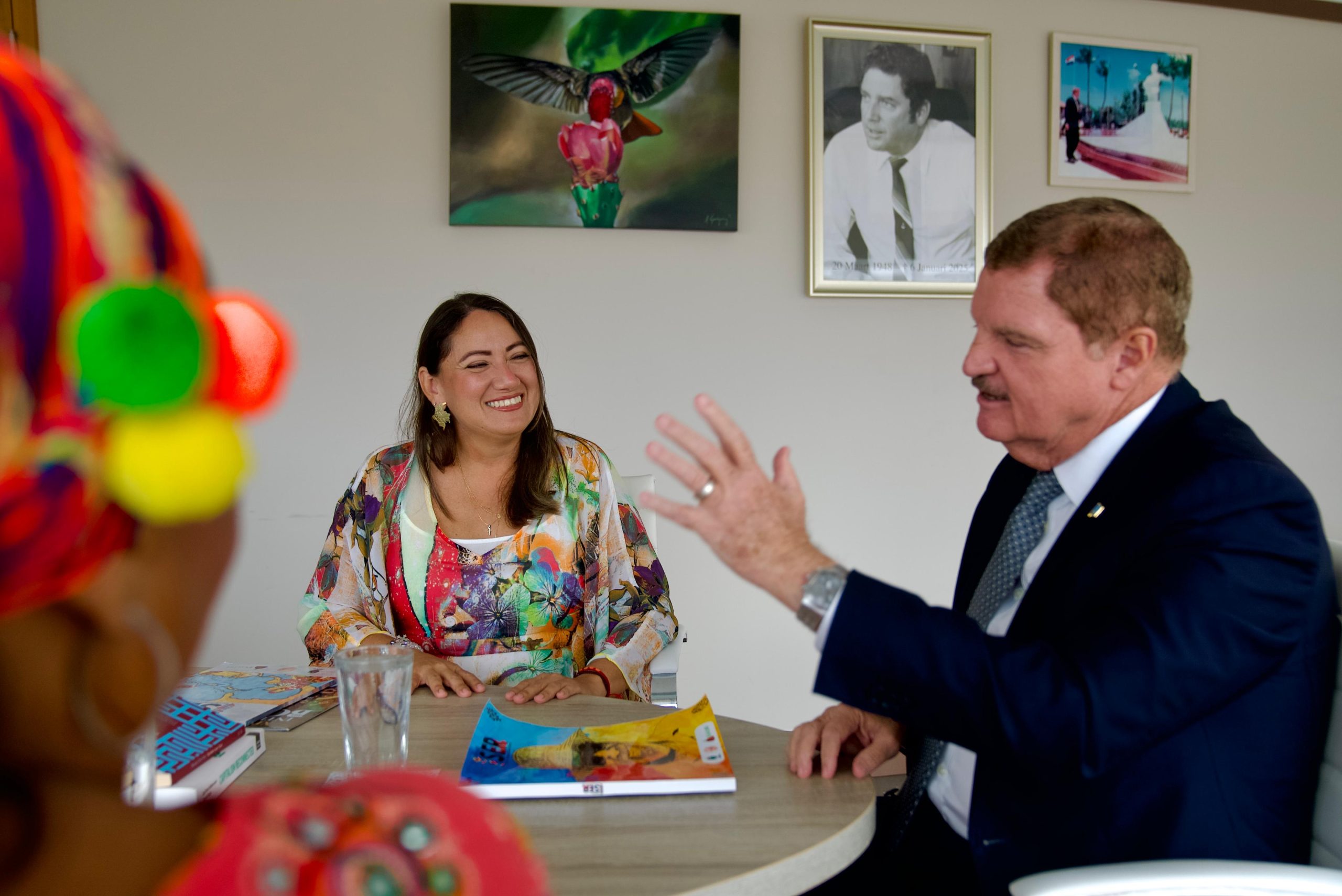 Una Delegacion De La Guajira Visito Al Primer Ministro Mike Eman Para Fortalecer Los Lazos Culturales Con Aruba 2 Scaled