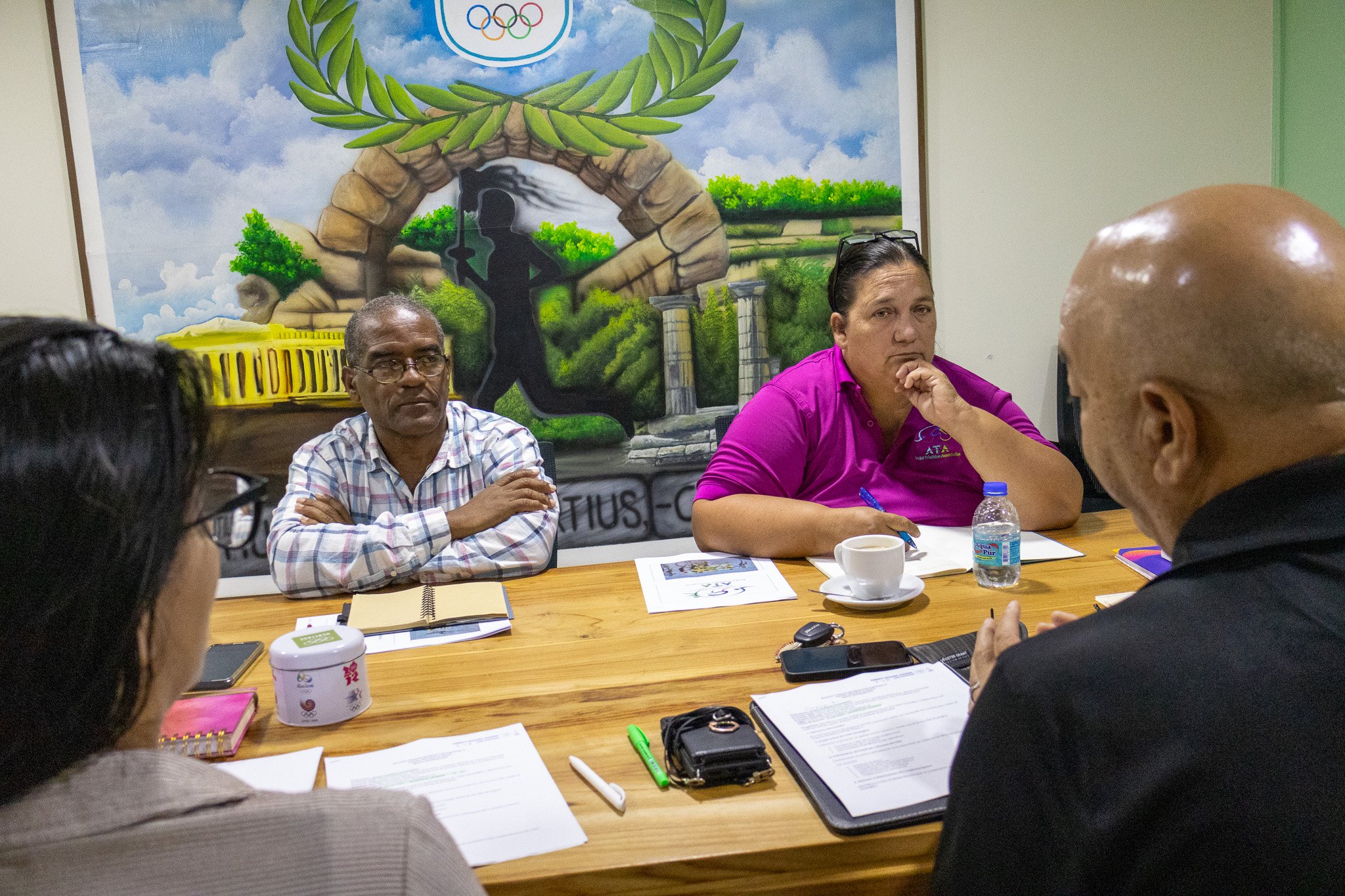 Meeting With The Aruba Triathlon Association In The Framework Of &Quot;Capacity Building Training 3&Quot; 163 A Reuni Cu Aruba Triathlon Association Den Cuadro Di Capacity Building Training 3 4