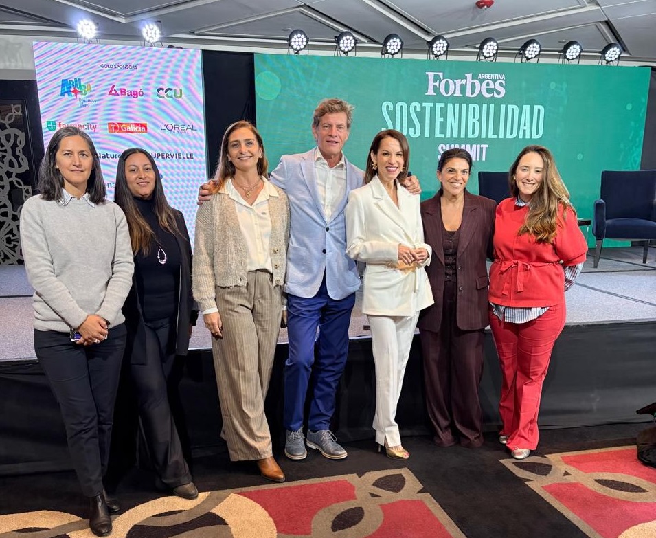 Aruba A Reforsa Su Vision Di Turismo Responsabel Na Argentina Como Parti Di Forbes Sustainability Summit