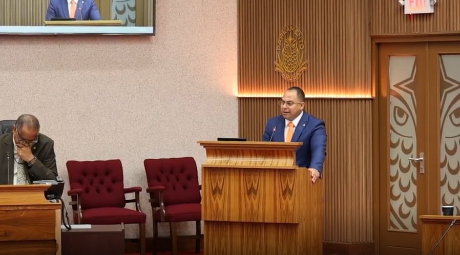 Eduard Pieters Pakico Gobierno A Pasa Riba Serlimar