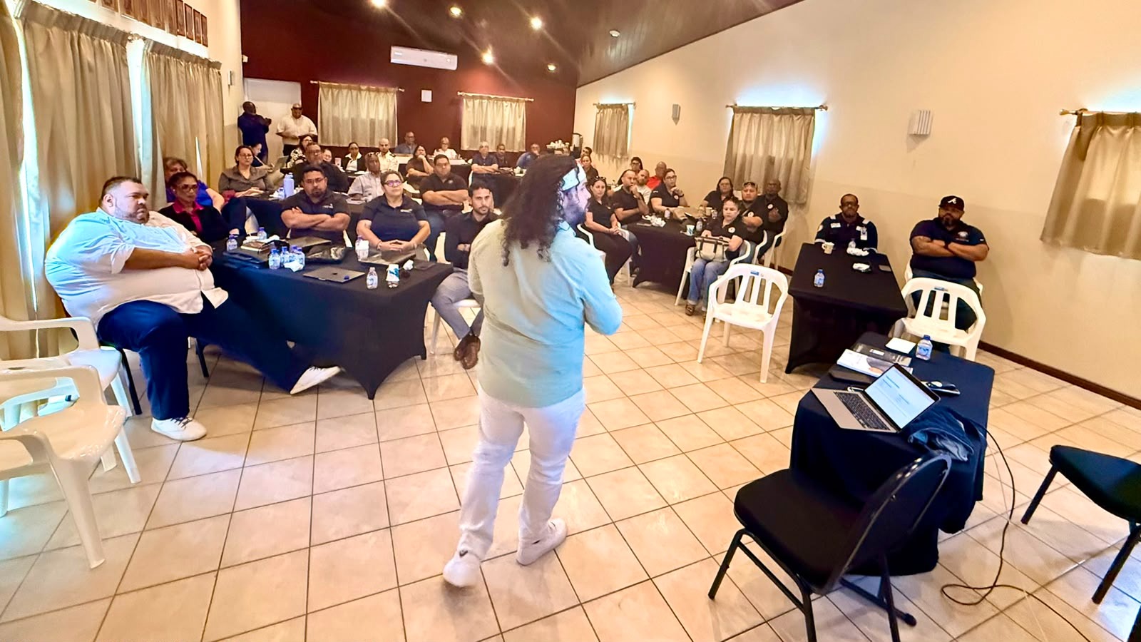 Gobierno Di Aruba Ta Negocia Hofa Tras Di Lomba Di Pueblo Y Parlamento No Tin Consenso 2