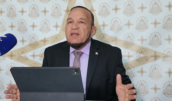 Parlamentario Endy Croes Ta Cuestiona E Gastonan Di Ffd Y E Maneho Di Mantencion Di Parkenan