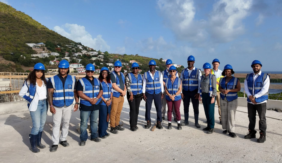 El Comite De Vsa Visita El Nuevo Hospital General De Sint Maarten E Informa Al Ministro De Vs 1