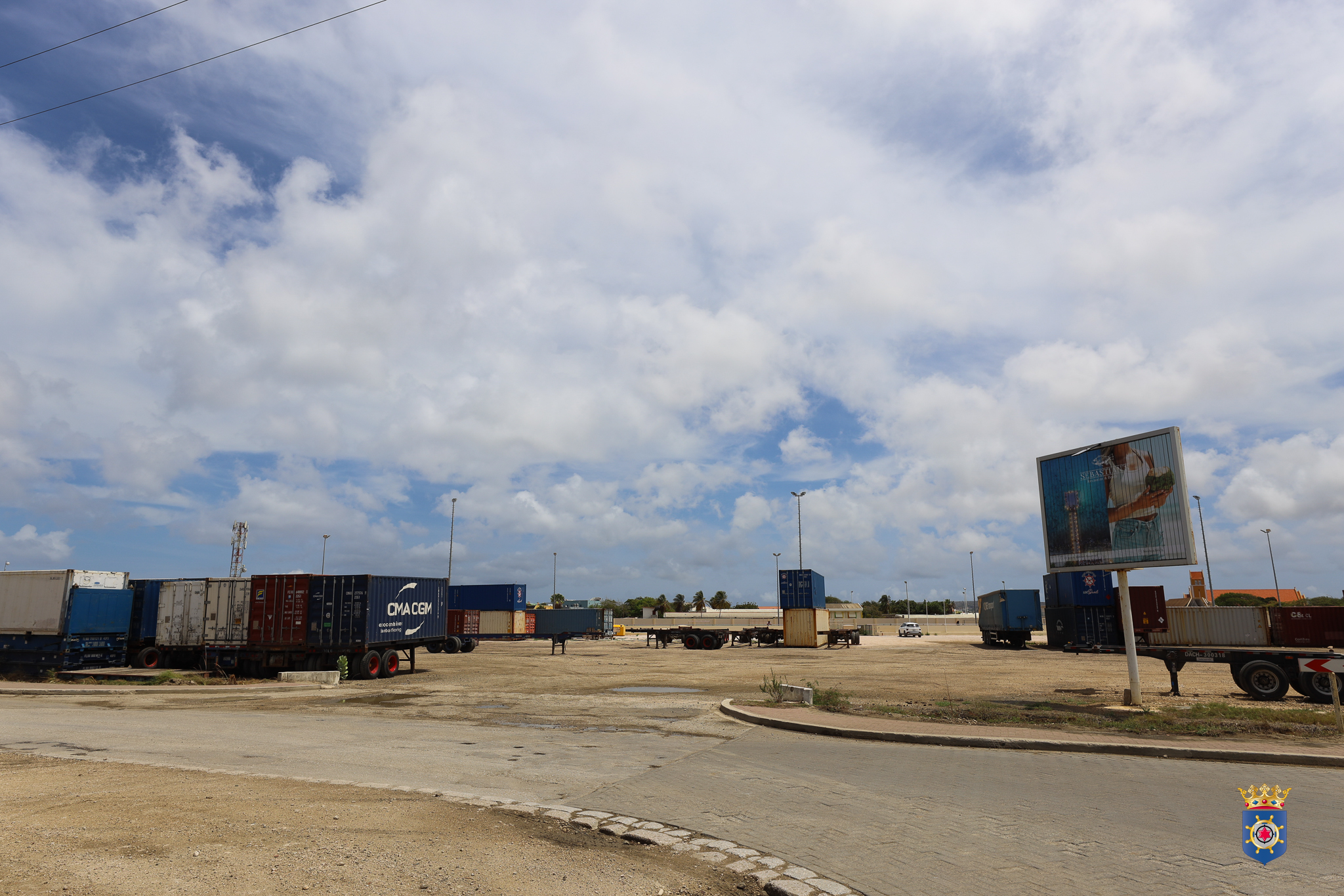 La Dirección De Supervisión Y Cumplimiento De La Ley Inicia Un Proceso Por Fases Para La Restauración Y Limpieza Del Estacionamiento En El Estadio De Playa (Kralendijk) 160 Stadion Di Playa 1