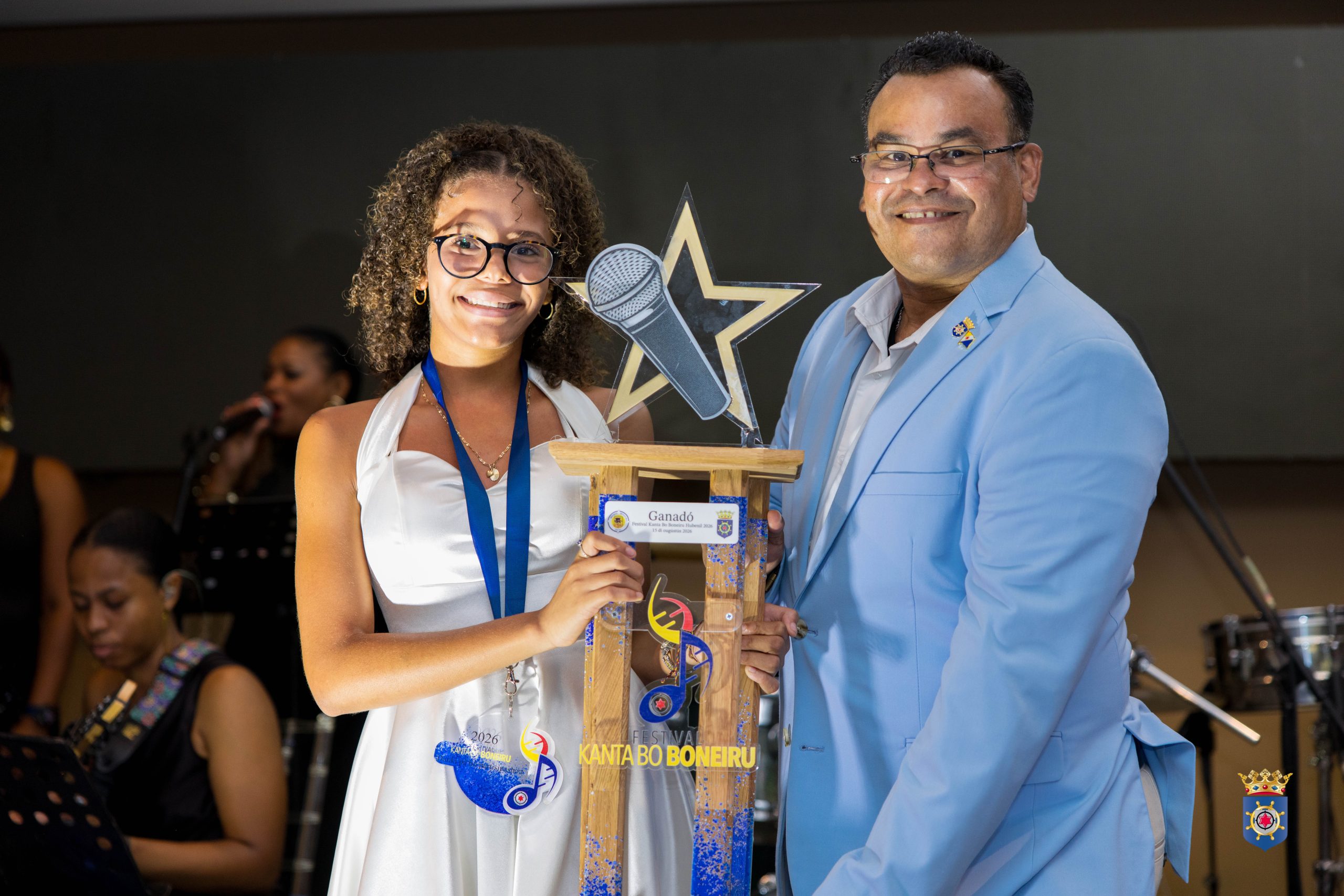 Juliendra Janga And Raiza Wilsoe Win Festival Kanta Bo Boneiru 2026 160 Juliendra Janga Y Raiza Wilsoe Ganan El Festival Kanta Bo Boneiru 2026 1 Scaled