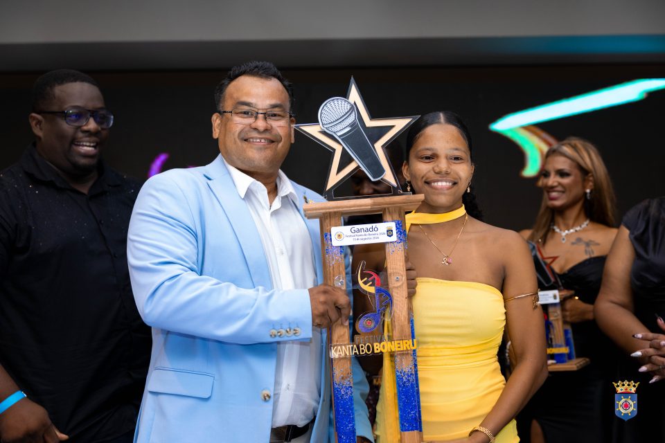 Juliendra Janga Y Raiza Wilsoe Ganan El Festival Kanta Bo Boneiru 2026 2
