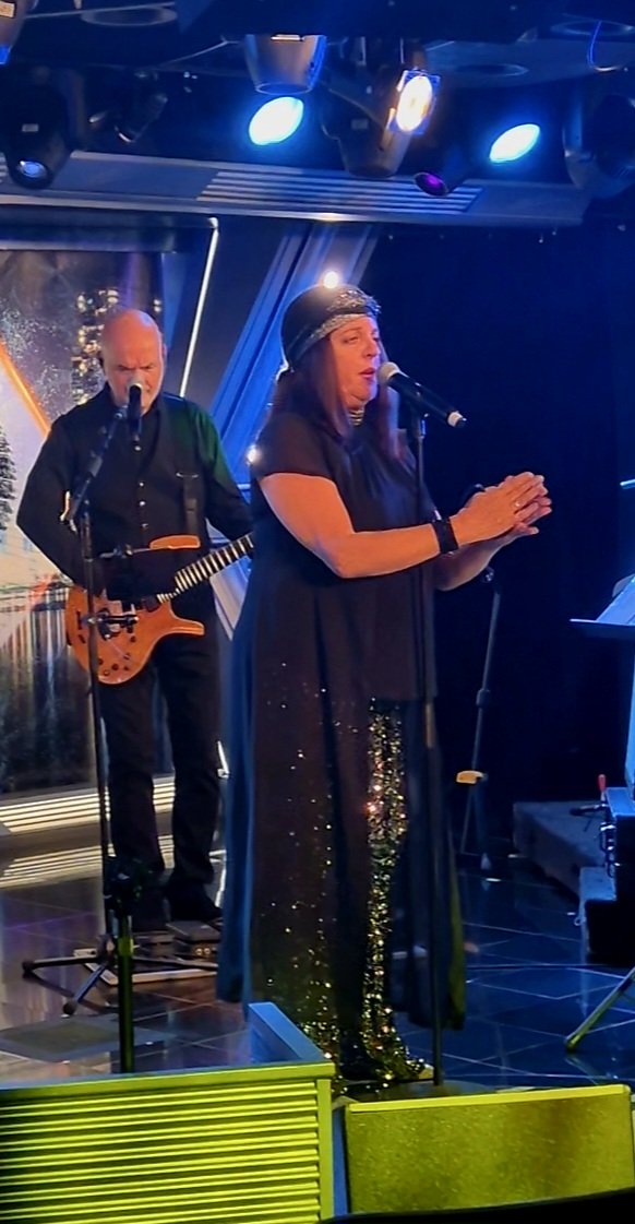 Angela Croes Met Concert Op De Freewinds 164 Screenshot 20260810 003402 Gallery