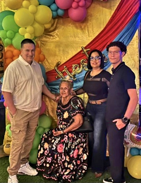 Cumpleaños 80 De María Fingal 171 Cumpleano 80 Di Maria Fingal 10