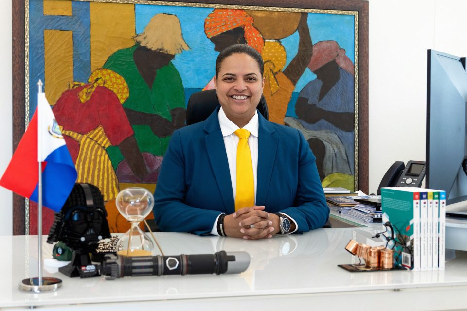 Dcomm Minister M Gumbs 1