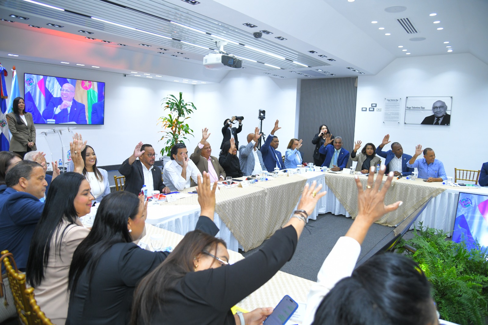 Delegación Del Parlamento De Curazao Participó En La Reunión De La Comisión Especial Para El Caribe De Parlatino En Santo Domingo, República Dominicana 161 Delegacion Del Parlamento De Curazao Participo En La Reunion De La Comision Especial Para El Caribe De Parlatino En Santo Domingo Republica Dominicana 13