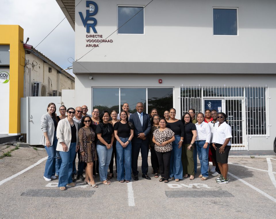 El Ministro Dowers Realiza Una Visita A La Direccion Del Consejo De Tutela 1