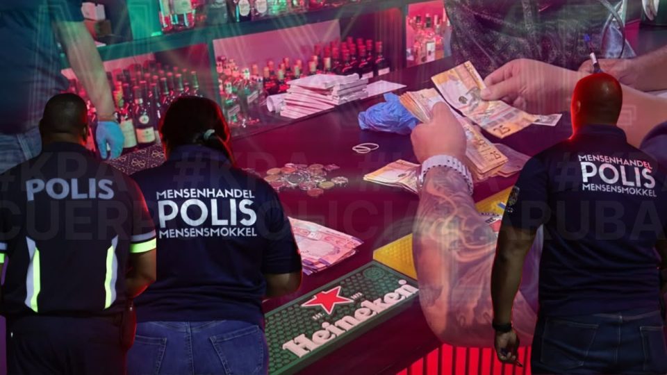 Investigacion En Maxime Night Club Relacionada Con Posible Contraban
