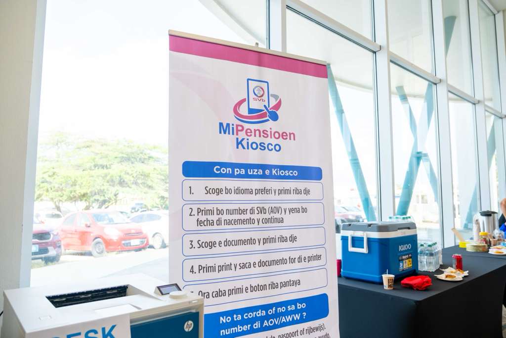 El Svb Acerca Sus Servicios A Los Pensionados Con La Apertura De Un Quiosco En Mfa Paradera 165 Kiosk Mfa Paradera 13