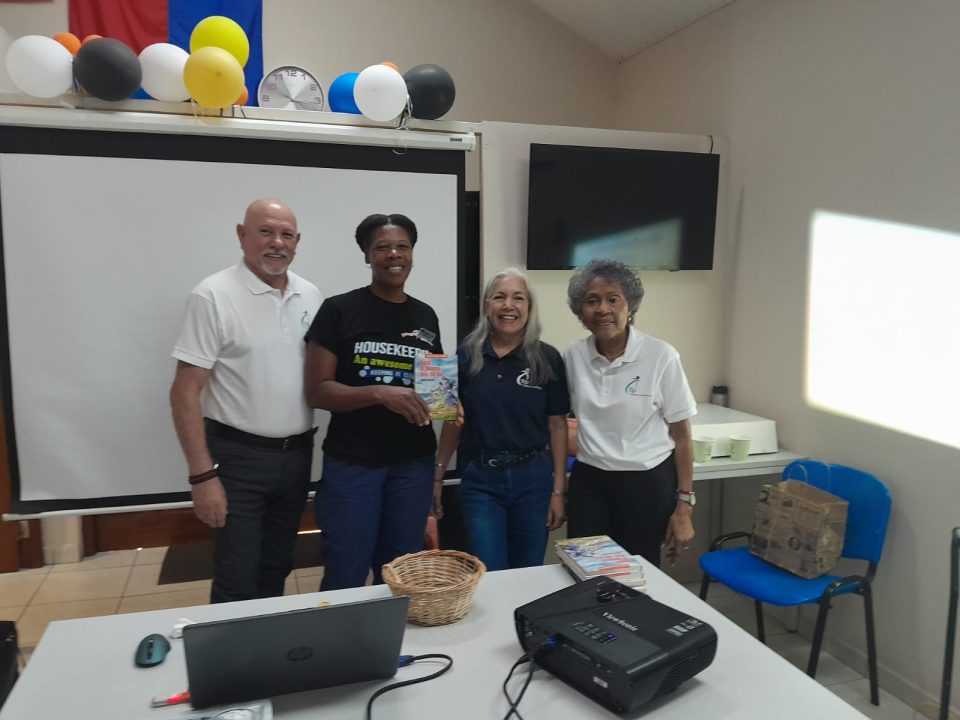 La Fundacion Lanta Papiamento Ofrecio Una Presentacion Sobre El Idioma Papiamento En Playa Linda En El Marco De La Semana De Las Amas De Llaves 3