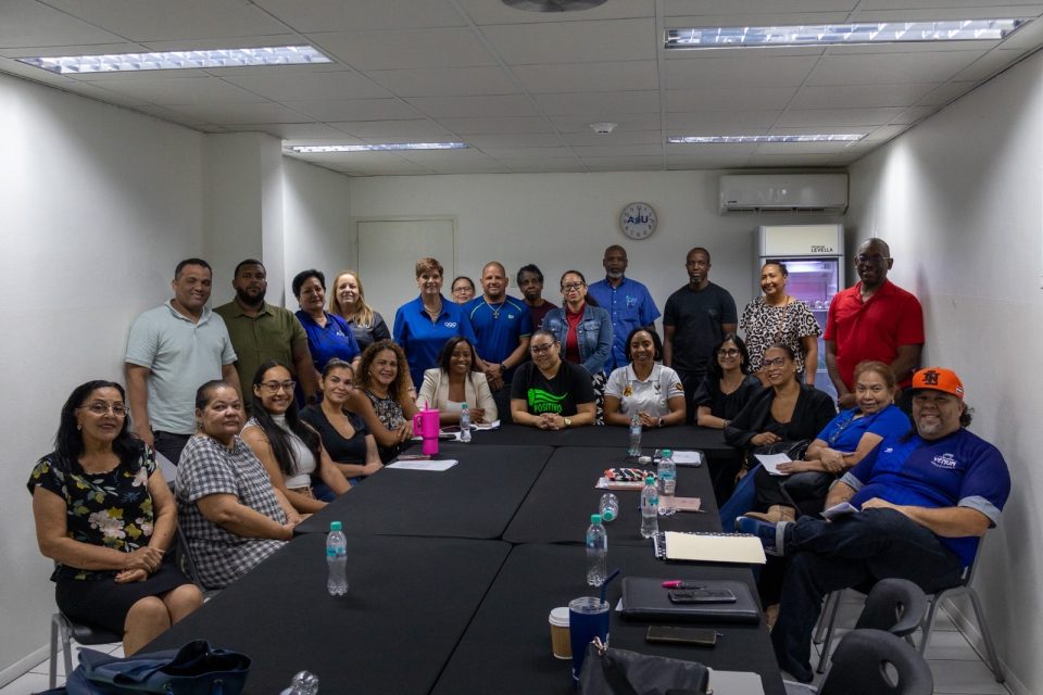 Miembros De La Asamblea General De Ava Unidos Por La Continuidad La Buena Gobernanza Y El Futuro Del Voleibol En Aruba 2