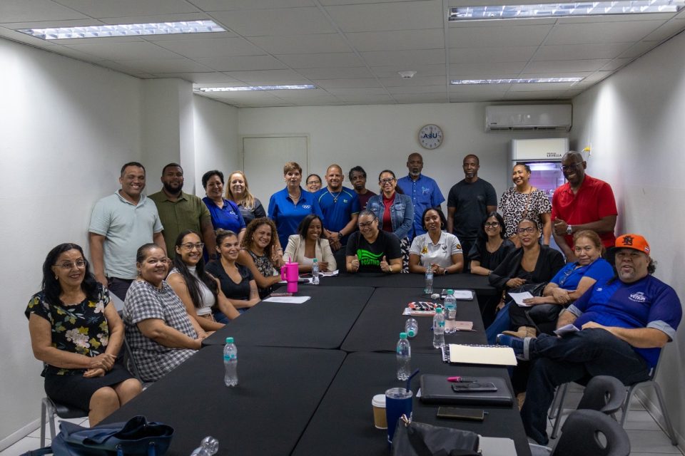 Miembros De La Asamblea General De Ava Unidos Por La Continuidad La Buena Gobernanza Y El Futuro Del Voleibol En Aruba 3