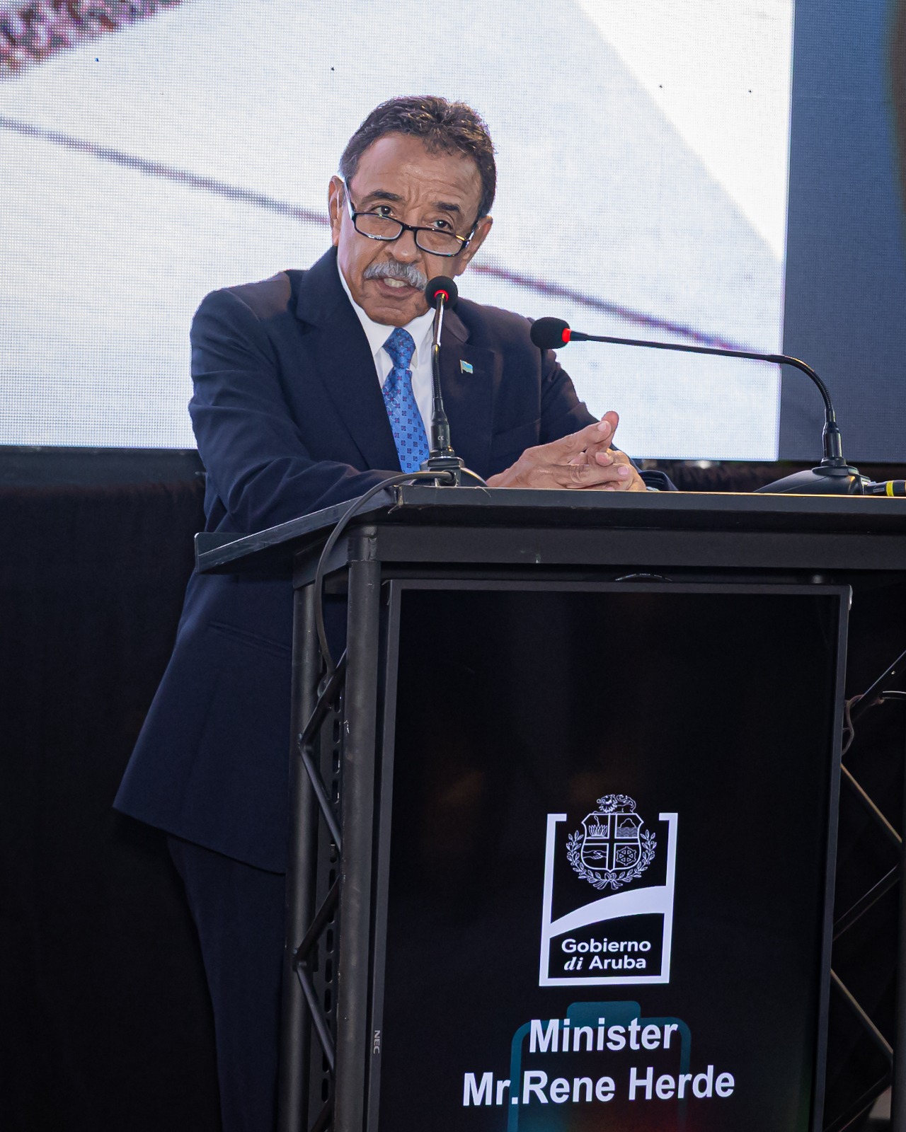 Web Aruba Ta Inicia Proyecto Pa Construi Parke Grandi Di Bateria 5