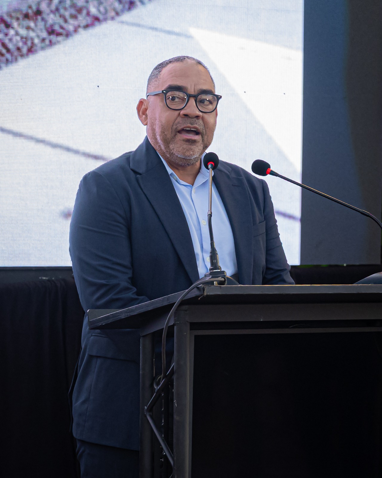 Web Aruba Ta Inicia Proyecto Pa Construi Parke Grandi Di Bateria 7