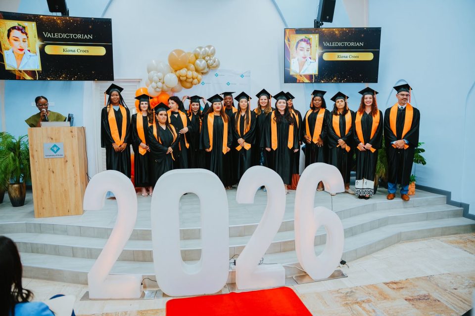 Universidad Di Aruba